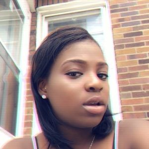 Meet your Posher, Joanne